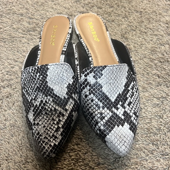 Bamboo brand mules - Picture 3 of 3